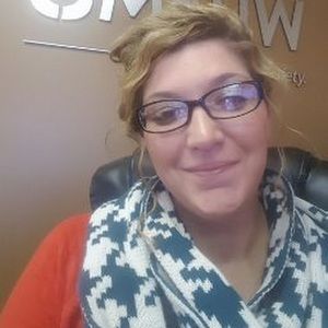 Meet your Posher, Jamie lee